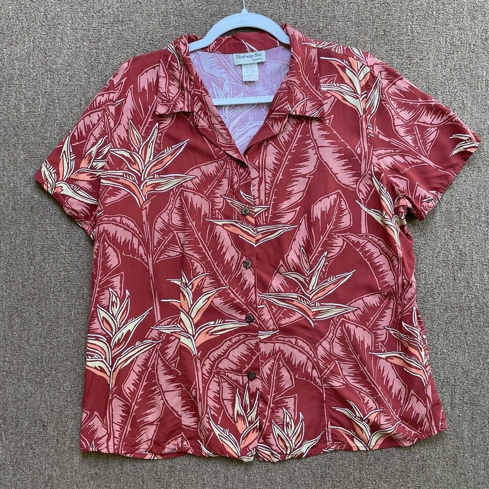 bishop st apparel Vintage hawaiian shirt Women’s Large USA Made Rayon Rust Red